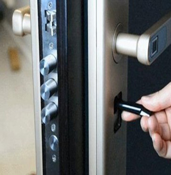 兴平开锁 兴平开锁公司开修指纹锁